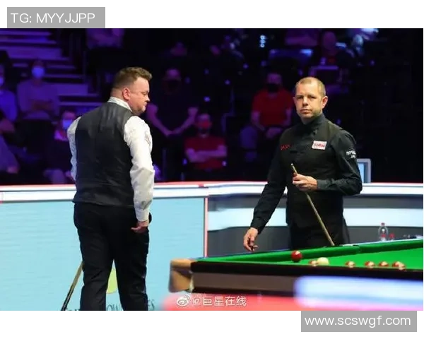 墨菲与霍金斯的智慧较量探讨科学与命运的交织关系